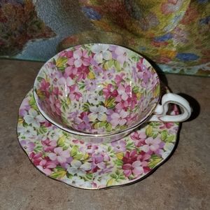 Vintage Chintz Teacup Saucer Set Virginia Stock Royal Standard England